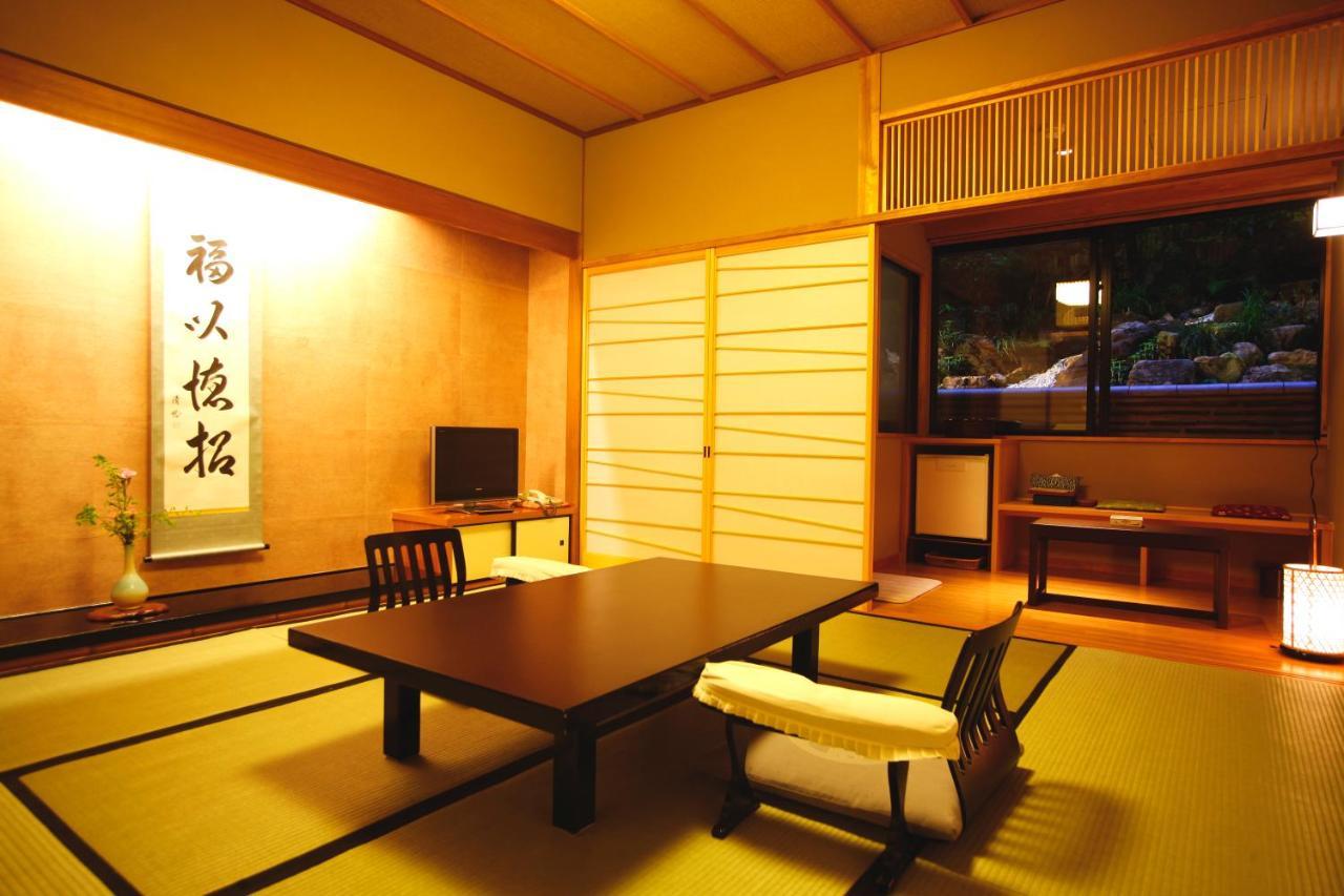 Kyoto Arashiyama Onsen Ryokan Togetsutei Ngoại thất bức ảnh
