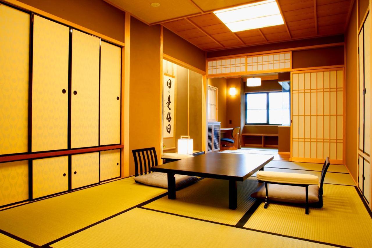 Kyoto Arashiyama Onsen Ryokan Togetsutei Ngoại thất bức ảnh