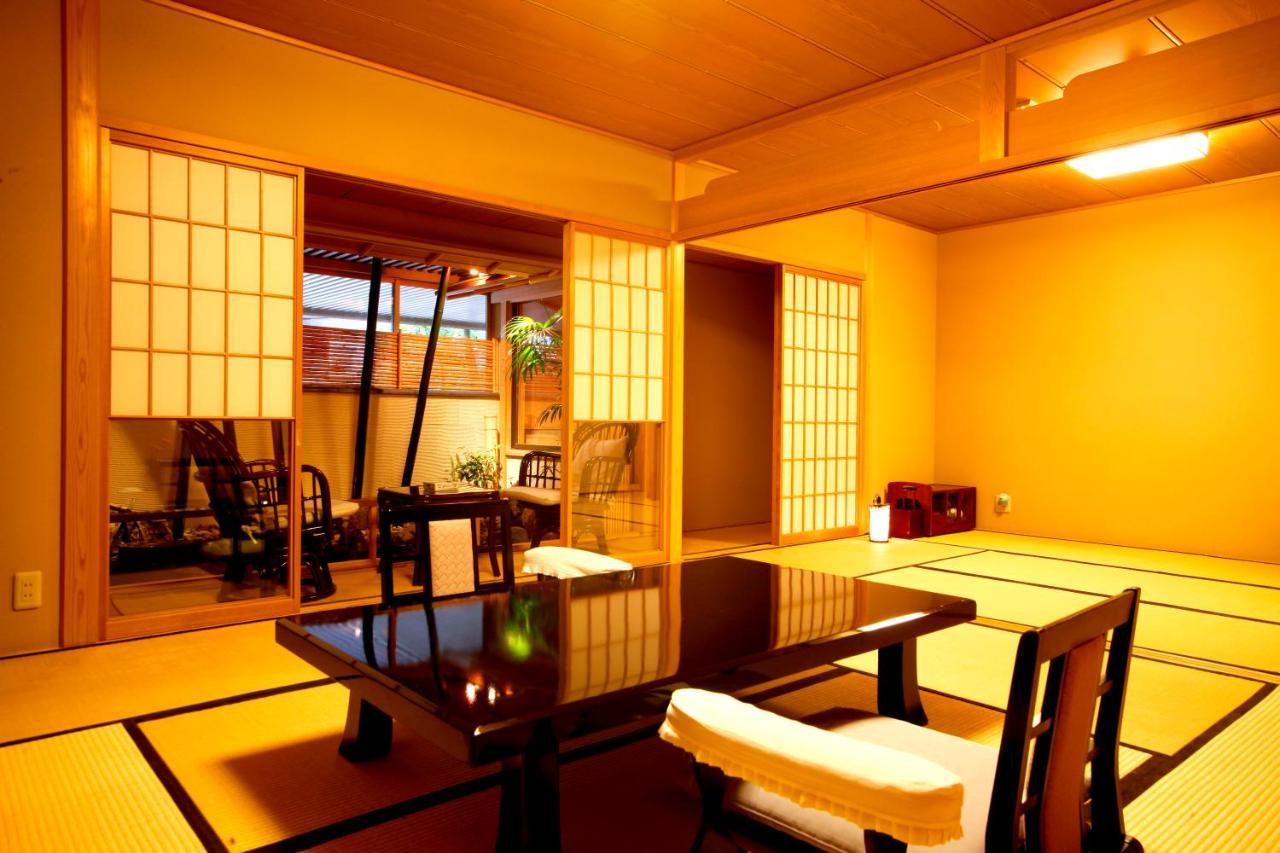 Kyoto Arashiyama Onsen Ryokan Togetsutei Ngoại thất bức ảnh