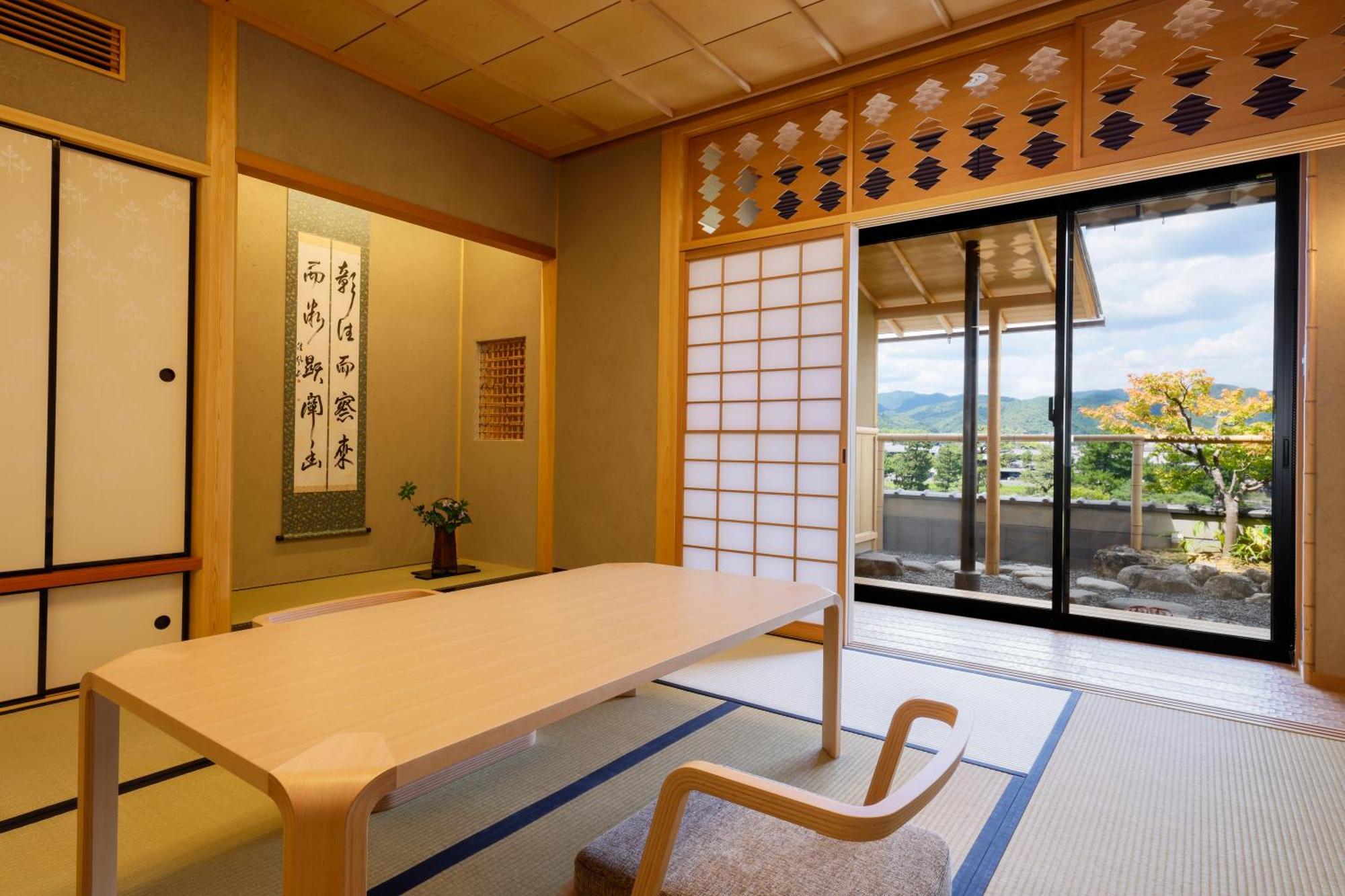 Kyoto Arashiyama Onsen Ryokan Togetsutei Ngoại thất bức ảnh