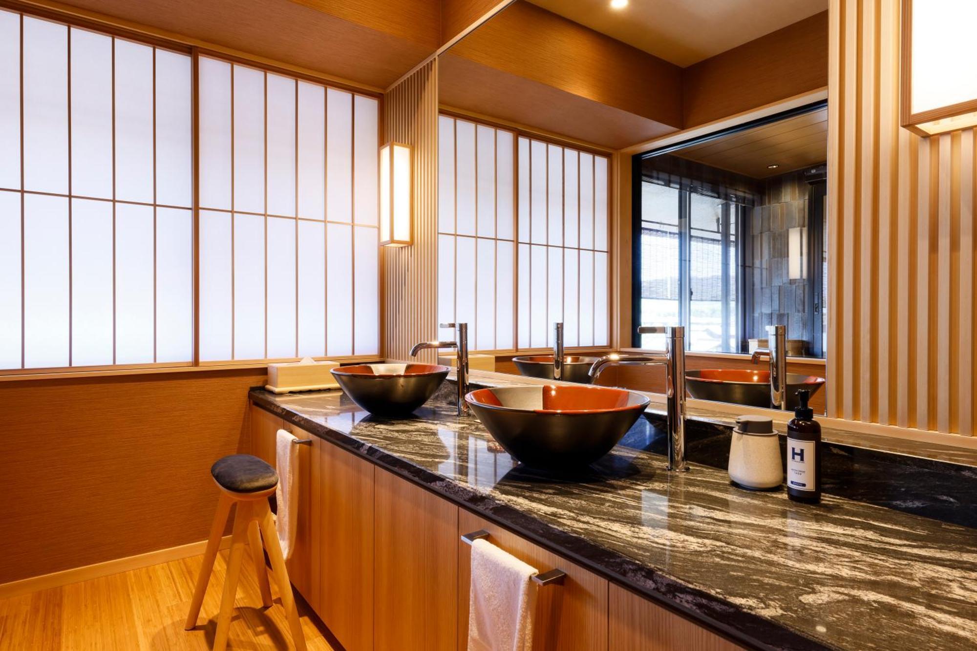 Kyoto Arashiyama Onsen Ryokan Togetsutei Ngoại thất bức ảnh