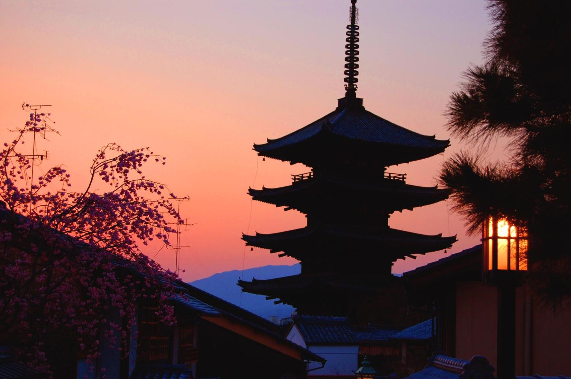 Kyoto Arashiyama Onsen Ryokan Togetsutei Ngoại thất bức ảnh
