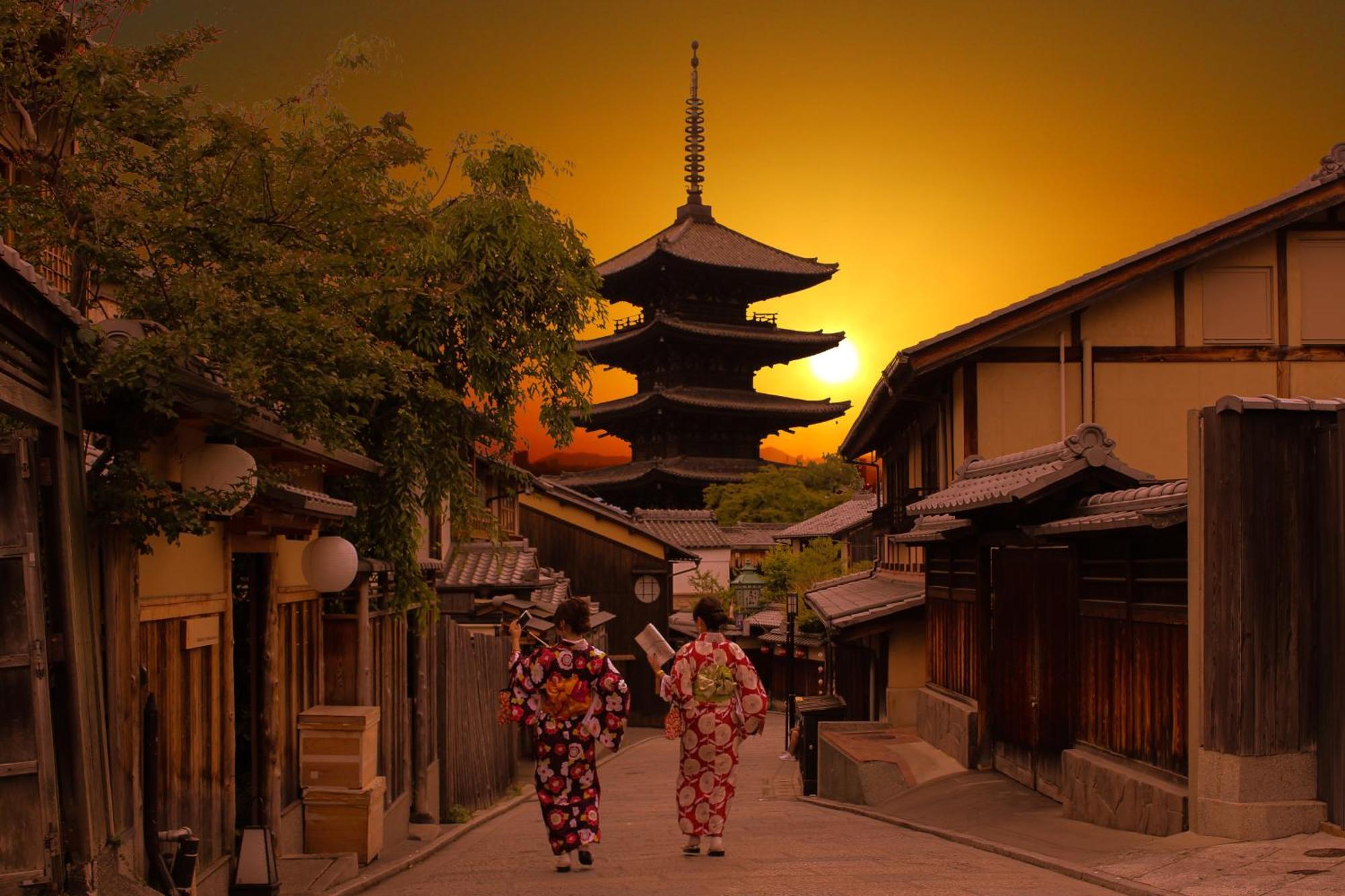 Kyoto Arashiyama Onsen Ryokan Togetsutei Ngoại thất bức ảnh